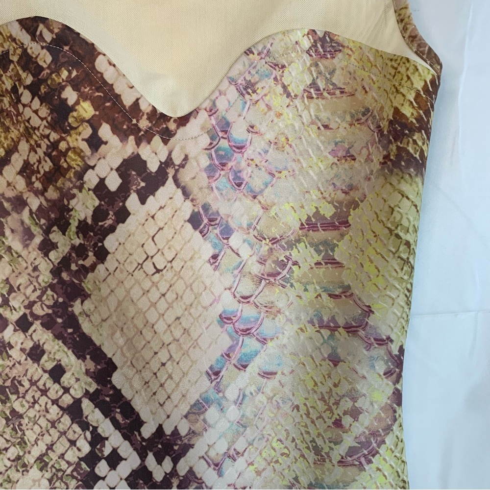 NWoT Guess Amanda Snakeskin Fitted Dress Mesh Glam Multi Color, size S - Picture 4 of 10